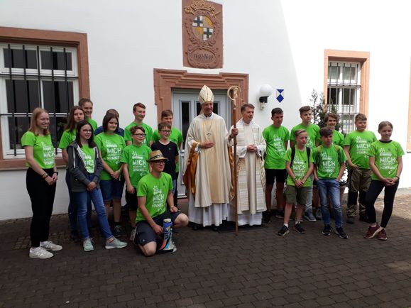 Bischof Dr. Michael Gerber vor dem Abschlussgottesdienst mit den Aktionsgruppen in Bad Soden-Salmünster